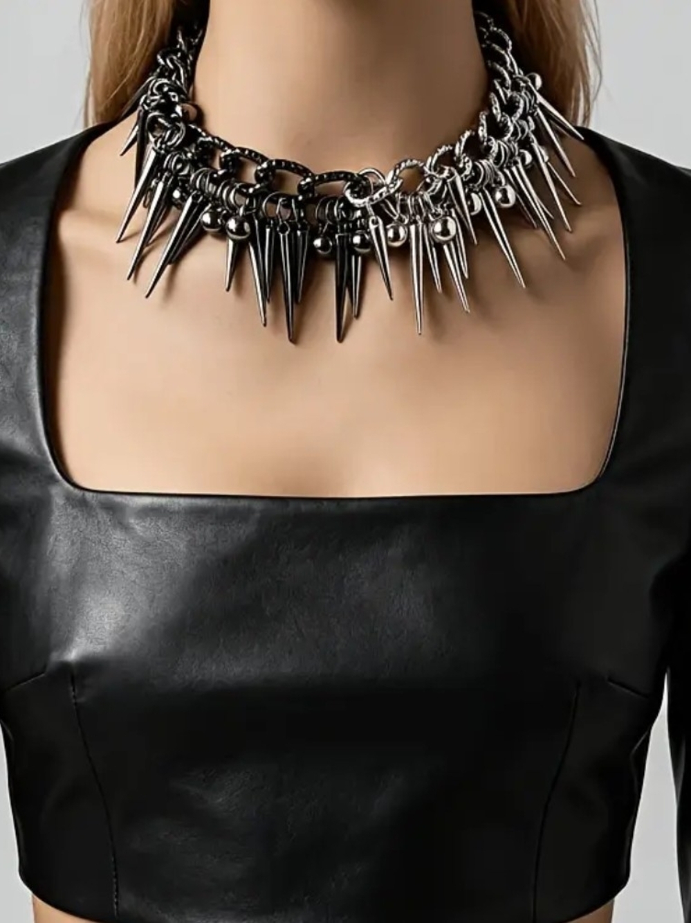 0Bold Silvery And Black Spike Choker Necklace - Women's Jewelry
